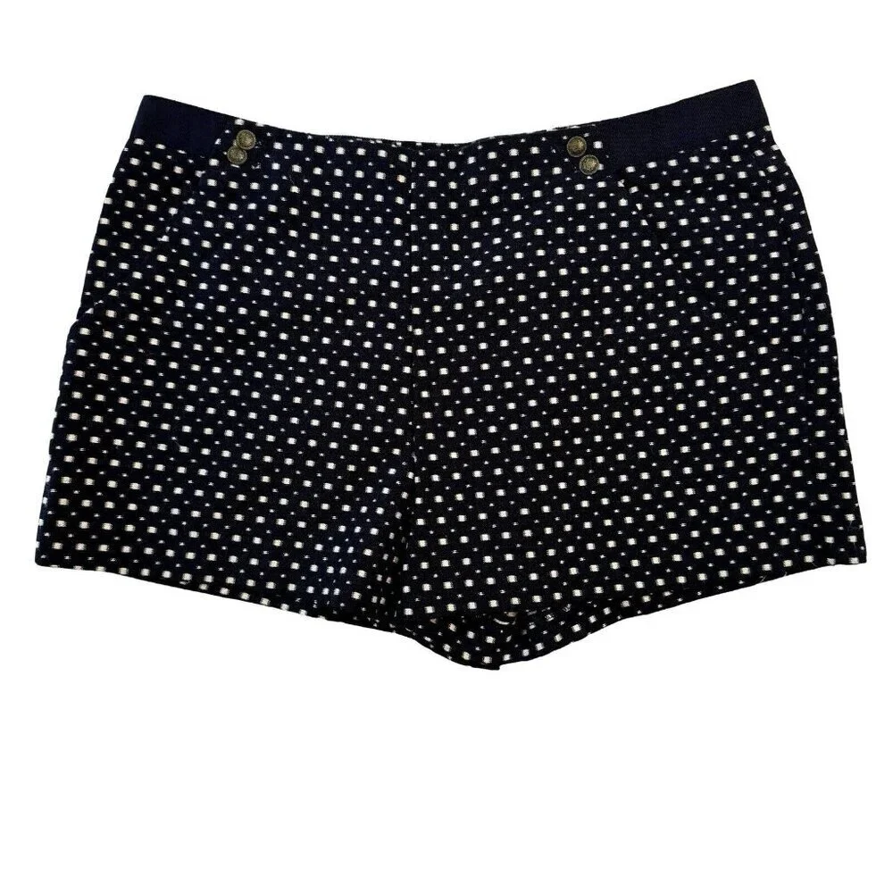FOREVER 21 Textured Navy/White Shorts Medium Square Button-Front Grosgrain Waist